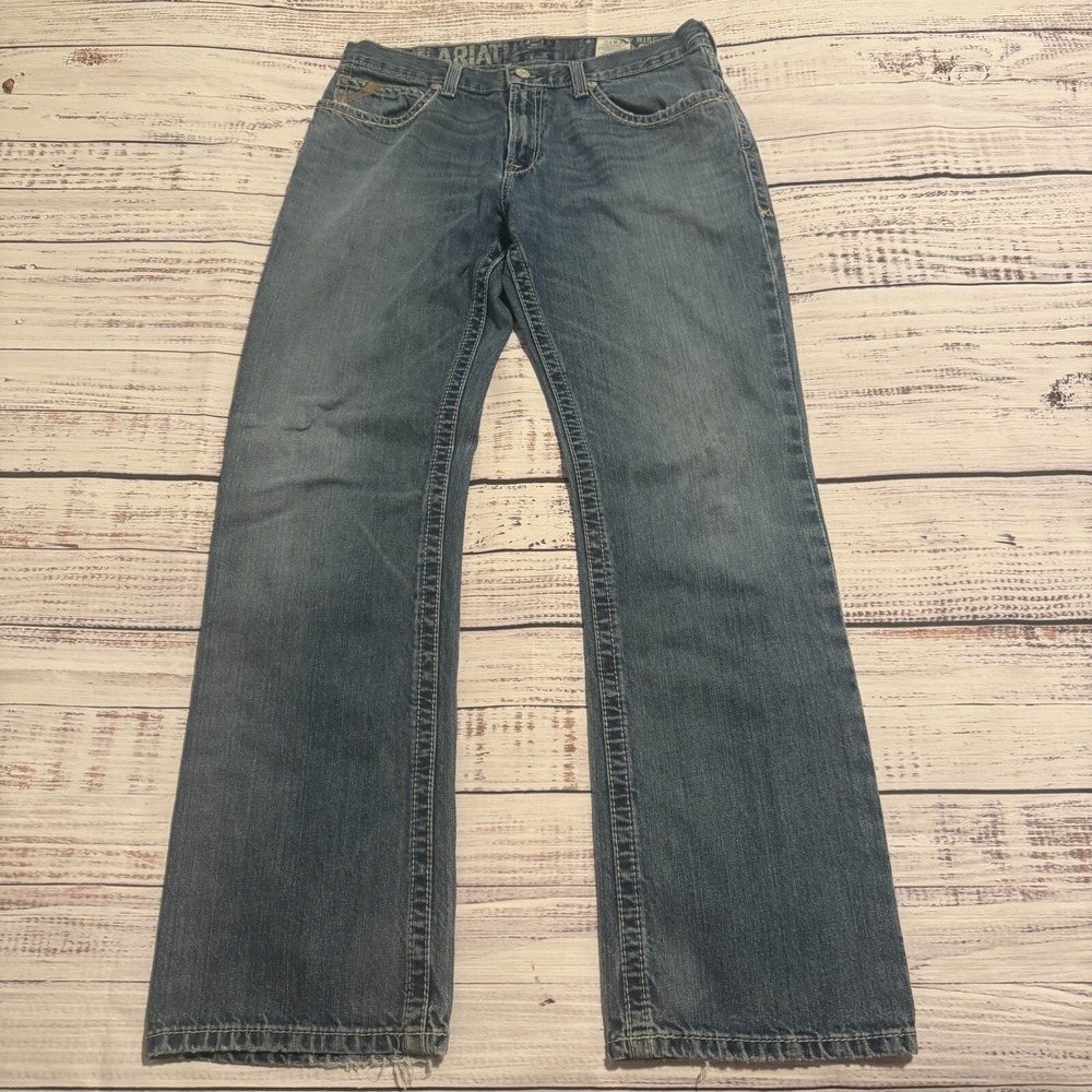Ariat Blue Jeans Low Rise Boot Cut Western Cowboy Pants Men's 33x34 (Fits 34x31)
